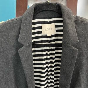 Loft sweatshirt blazer size 6 - used